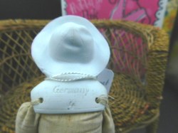 bonnet head pink write